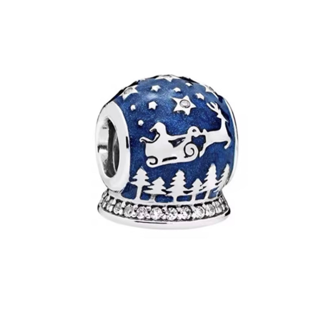 Sterling Silver Sparkling Snowglobe Christmas Night Charm