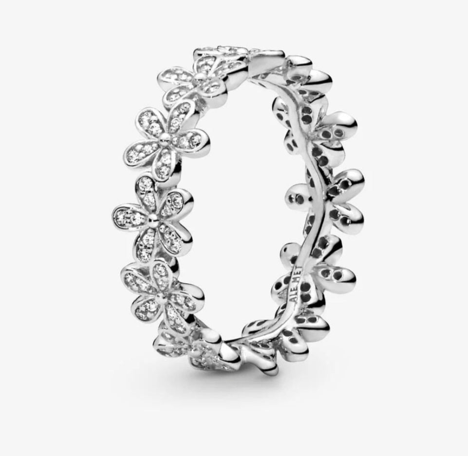 Sterling Silver Daisy Ring - EnchantingCharms
